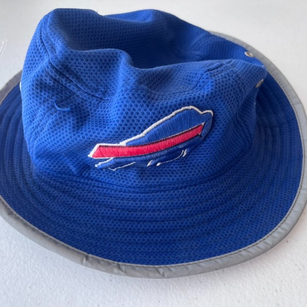 Bills New Era Training Camp Stretch Bucket Hat - Blue